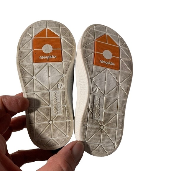 Oomphies Boys Slip on Skull shoes size 7 toddler Blue White - Picture 5 of 5